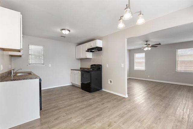 8221 N Harvey Avenue, Oklahoma City, OK 73114