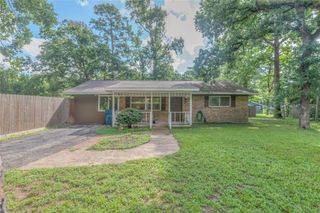 10246 Dogwood Loop, Montgomery, TX 77316