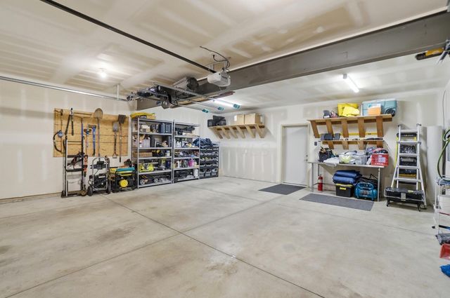 122 Mill Street, Pataskala, OH 43062