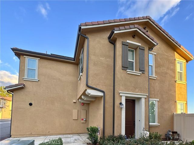 27448 Clarise Ln, Murrieta, CA 92562
