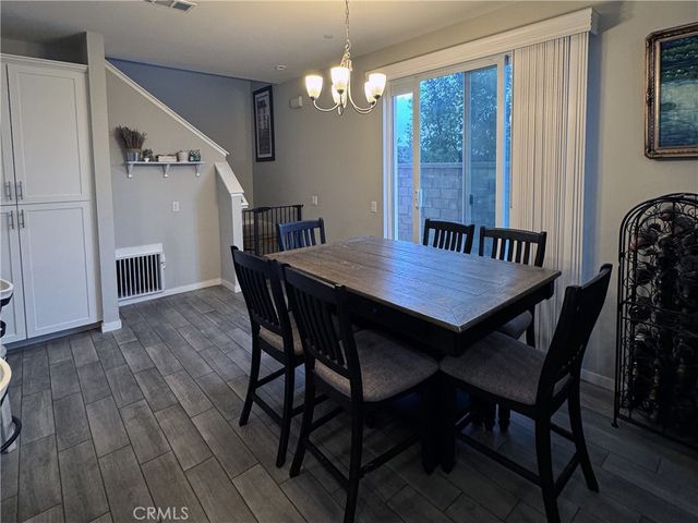 27448 Clarise Ln, Murrieta, CA 92562