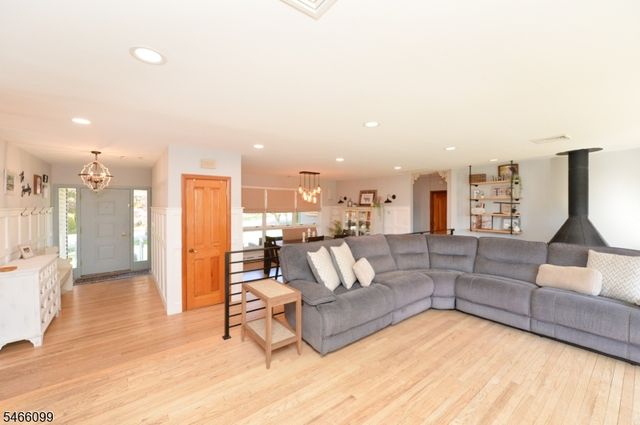 32 Mohawk, West Milford Twp., NJ 07480