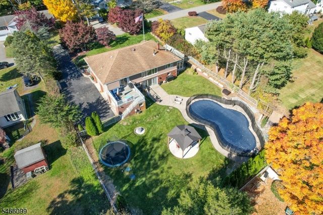 32 Mohawk, West Milford Twp., NJ 07480