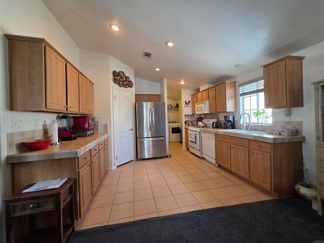 450 E Bradley Avenue 144, El Cajon, CA 92021