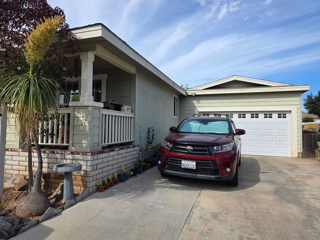 450 E Bradley Avenue 144, El Cajon, CA 92021