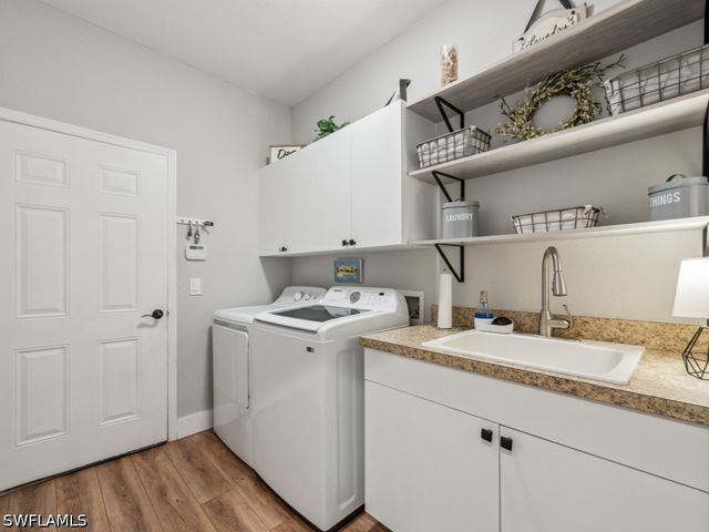 7856 Clemson ST N 8 102, Naples, FL 34104