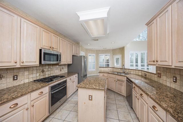 2802 Mossy Log Court, Houston, TX 77084