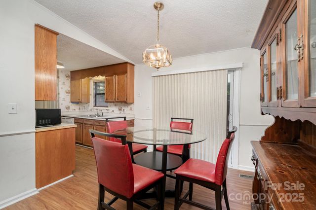 8031 Gera Emma Drive, Charlotte, NC 28215