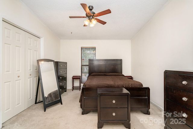 8031 Gera Emma Drive, Charlotte, NC 28215