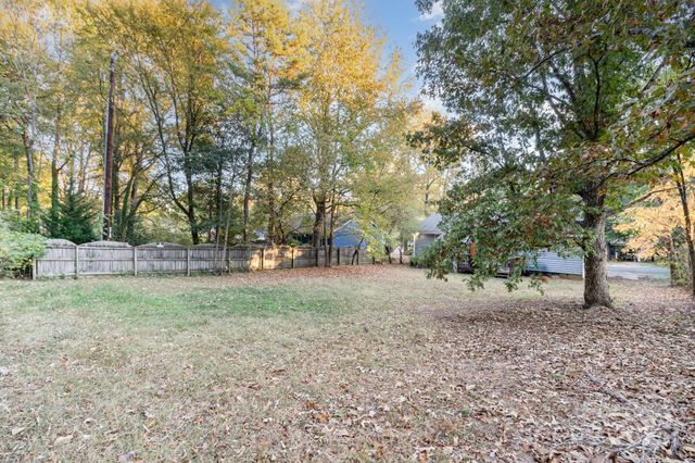 8031 Gera Emma Drive, Charlotte, NC 28215