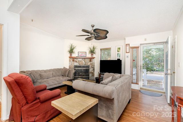 8031 Gera Emma Drive, Charlotte, NC 28215