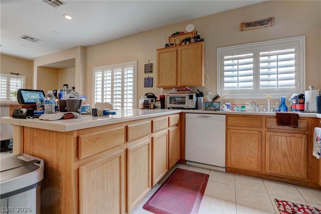 3802 Nestled Oak Avenue, North Las Vegas, NV 89031