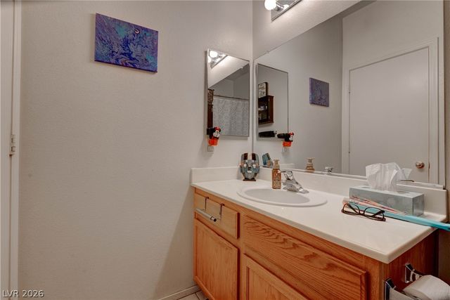 3802 Nestled Oak Avenue, North Las Vegas, NV 89031