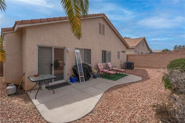 3802 Nestled Oak Avenue, North Las Vegas, NV 89031