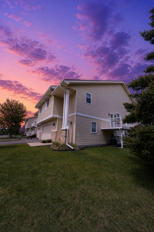 4820 Underwood Lane N E, Plymouth, MN 55442 — exterior
