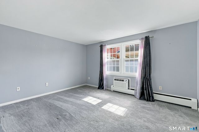 45 Brewster Road B, Glastonbury, CT 06033