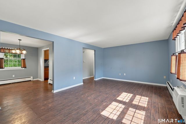 45 Brewster Road B, Glastonbury, CT 06033