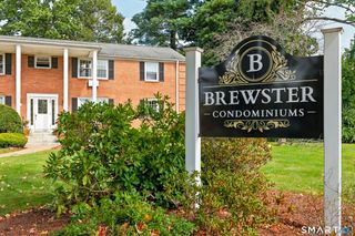 45 Brewster Road B, Glastonbury, CT 06033