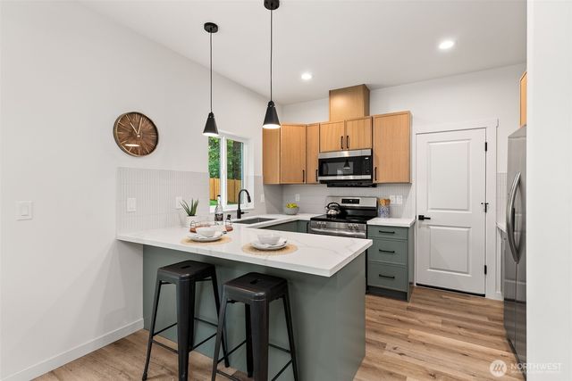 13807 Pinehurst Lane NW, Gig Harbor, WA 98329