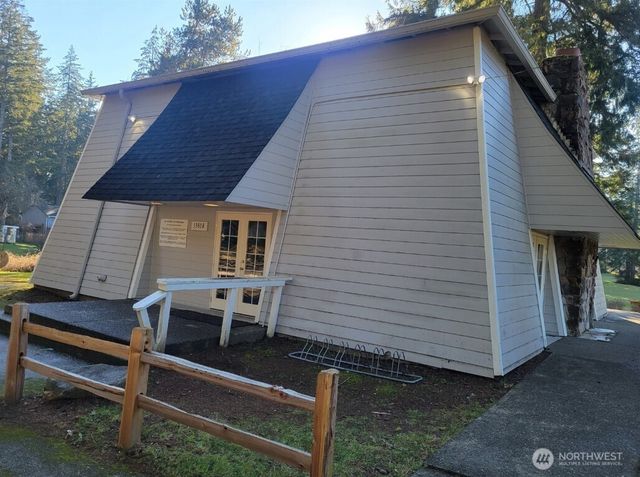13807 Pinehurst Lane NW, Gig Harbor, WA 98329