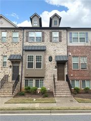 4487 KERRINGTON Avenue, Sugar Hill, GA 30518