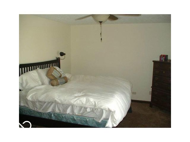 108 Willowood Lane, Fishers, IN 46038