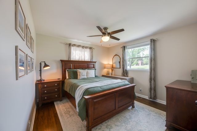 216 Bonnabrook Dr, Hermitage, TN 37076