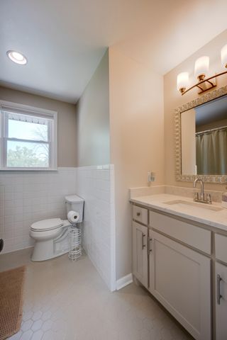 216 Bonnabrook Dr, Hermitage, TN 37076
