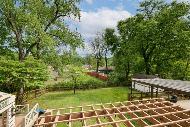 216 Bonnabrook Dr, Hermitage, TN 37076