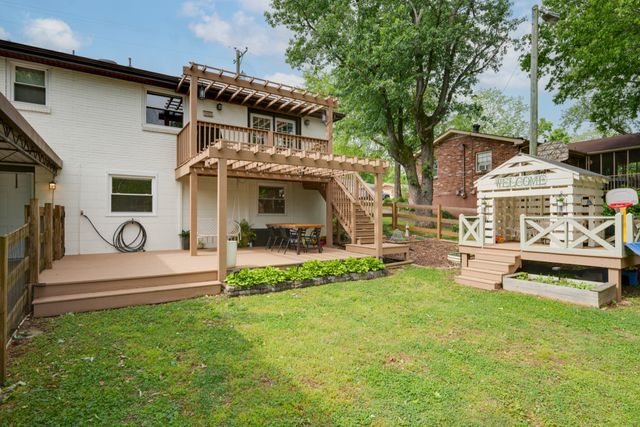 216 Bonnabrook Dr, Hermitage, TN 37076