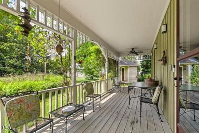 216 Chavasse Avenue, Henderson, NC 27536