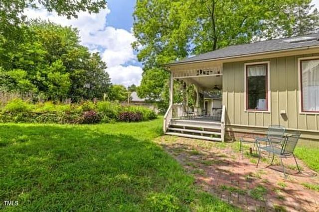 216 Chavasse Avenue, Henderson, NC 27536