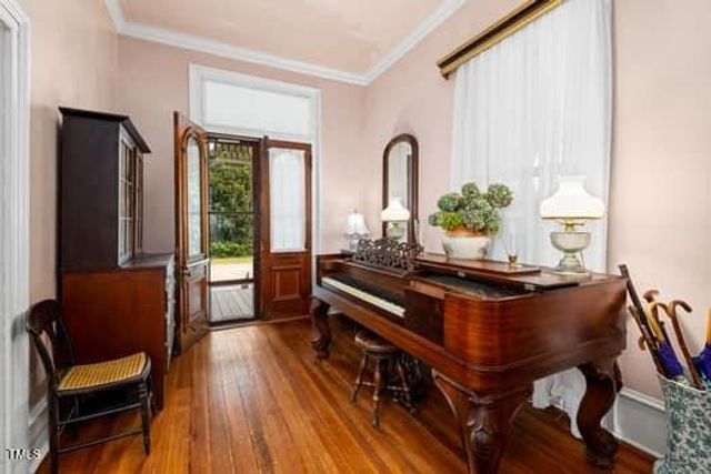 216 Chavasse Avenue, Henderson, NC 27536