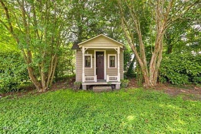 216 Chavasse Avenue, Henderson, NC 27536