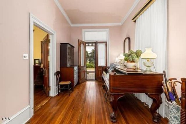 216 Chavasse Avenue, Henderson, NC 27536