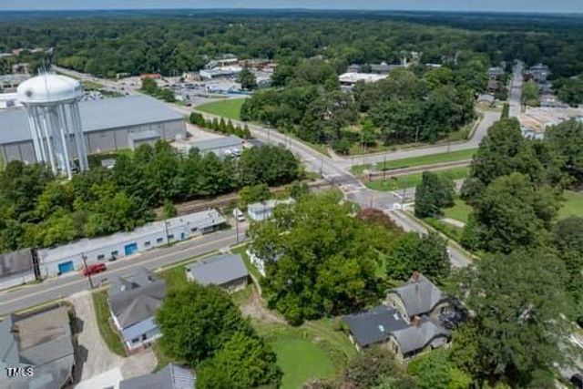 216 Chavasse Avenue, Henderson, NC 27536