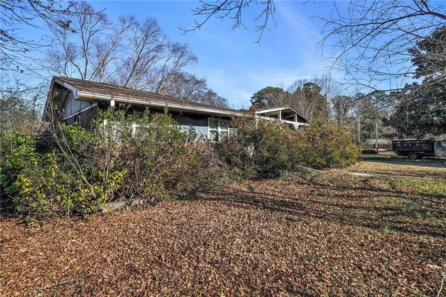 3606 Sullivan Drive, Douglasville, GA 30135