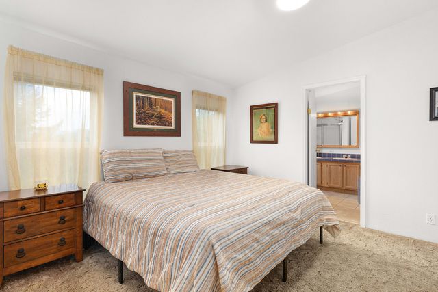 5290 Goodrich Highway, Oakland, OR 97462