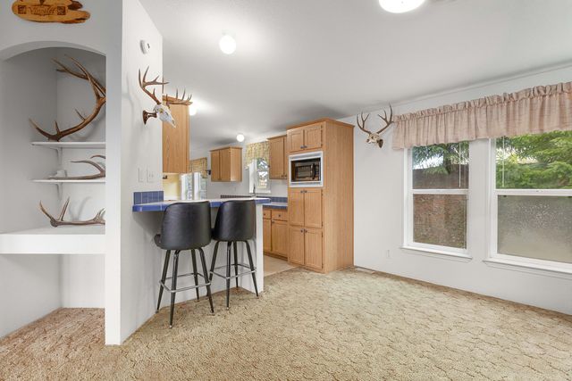 5290 Goodrich Highway, Oakland, OR 97462