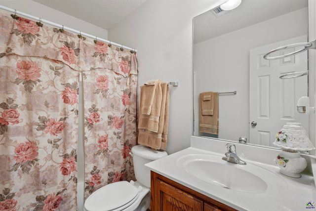 1275 Ross Street Lane, Macon, GA 31201