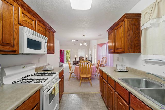 1275 Ross Street Lane, Macon, GA 31201