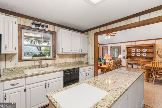 354 Harrison Circle, Hiawassee, GA 30546