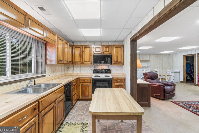 354 Harrison Circle, Hiawassee, GA 30546