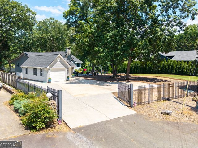354 Harrison Circle, Hiawassee, GA 30546
