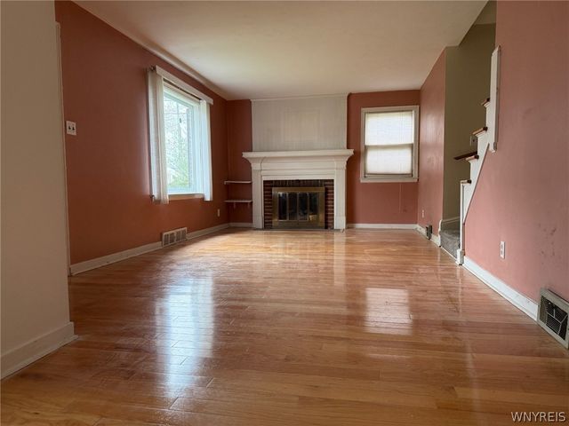241 Kings Highway, Amherst, NY 14226