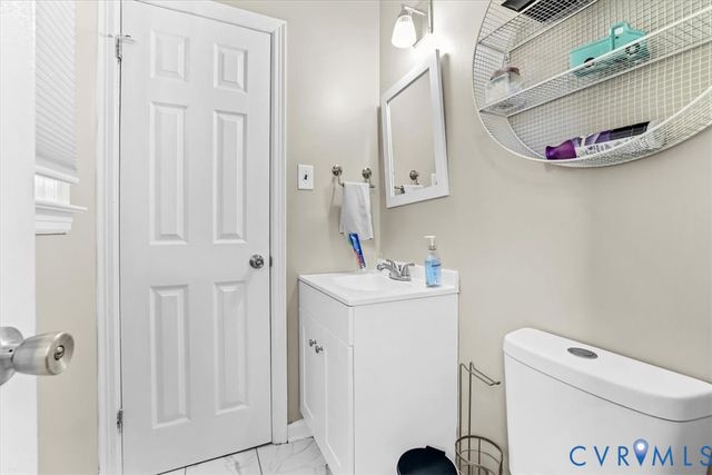 447 Lasalle Dr, Richmond, VA 23225