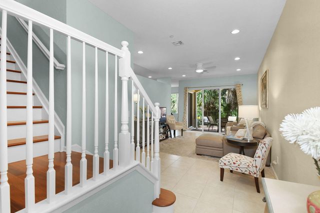 253 SW Otter Run Place, Stuart, FL 34997