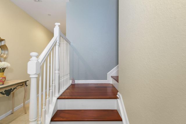 253 SW Otter Run Place, Stuart, FL 34997