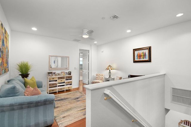 253 SW Otter Run Place, Stuart, FL 34997