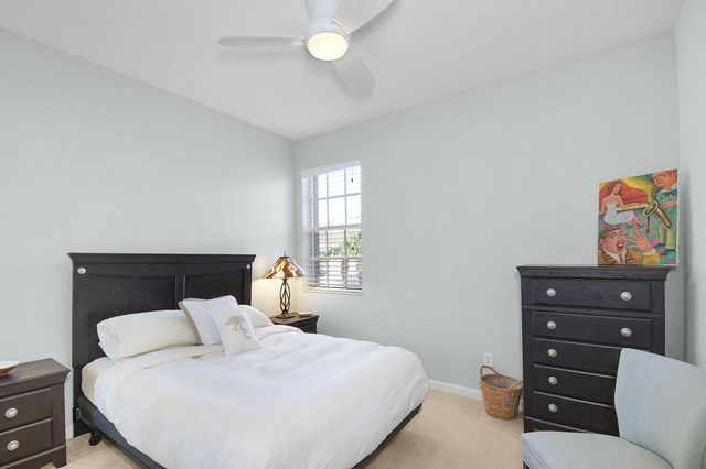 253 SW Otter Run Place, Stuart, FL 34997